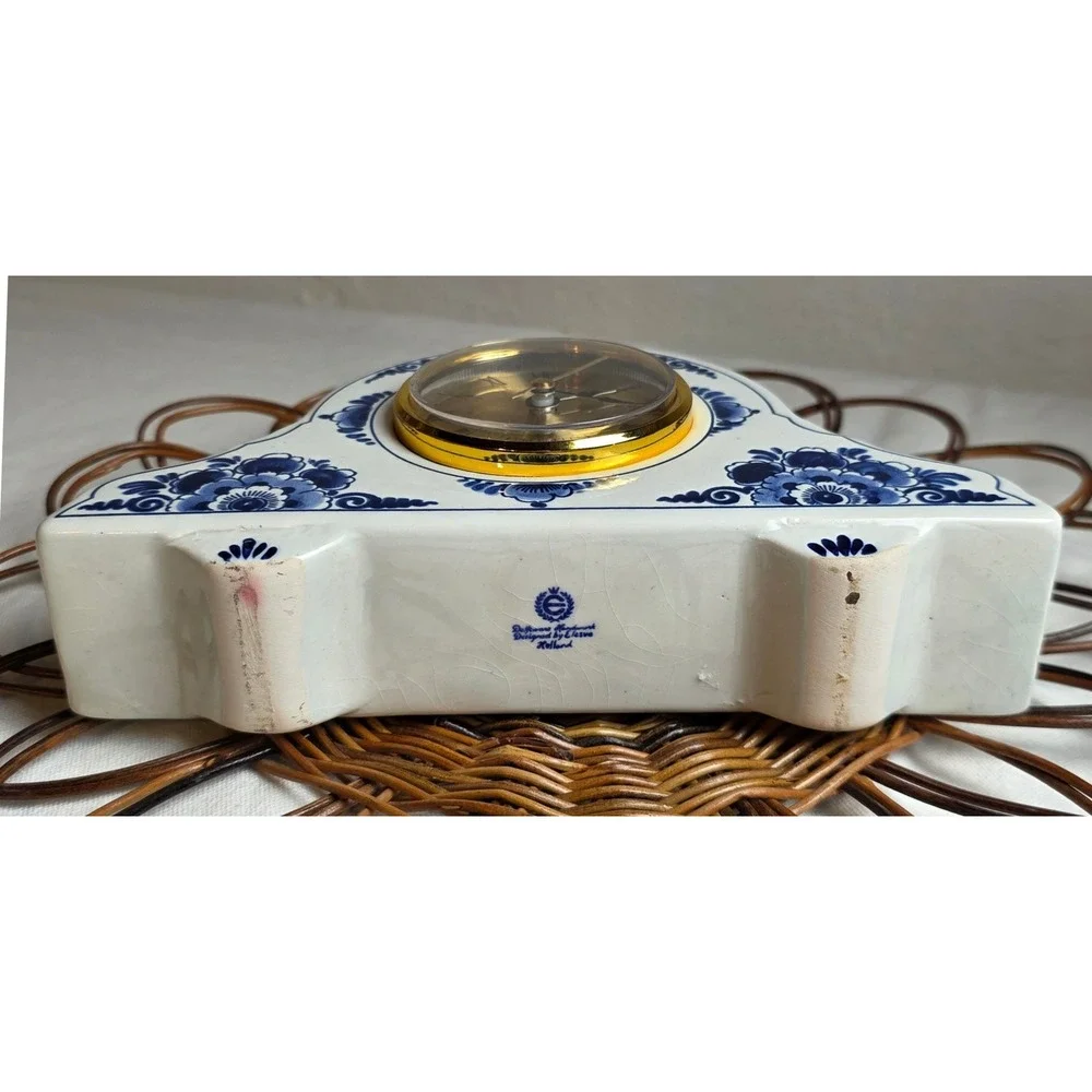 Vintage Delft Blue and White Floral Ceramic Mantel Clock Quartz Roman Numerals